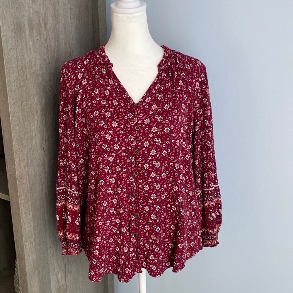 MASON & BELLE Burgundy Floral V-Neck Blouse. Size XL.